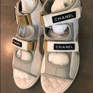 Women’s Authentic CHANEL white sandals -size 42